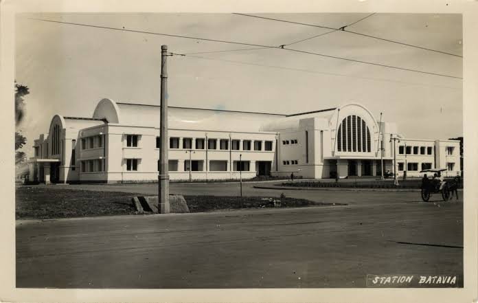8 Oktober 1929: Stasiun Jakarta Kota Resmi Dibuka