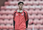 Bayern Munich belum mengajukan tawaran untuk JJ Gabriel meski kembali menggelar pembicaraan dengan perwakilannya, sementara Real Madrid dan Barcelona disebut memimpin persaingan transfer.