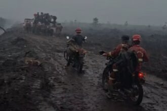 Tangis Syukur Satgas dan Manggala Agni Saat Hujan Deras Guyur OKI Usai Berbulan-bulan Karhutla