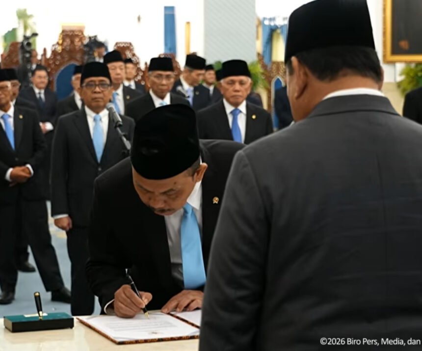 Rekam Jejak Syahganda Nainggolan, Aktivis Kritis ITB yang Kini Dilantik Jadi Kepala Bakom RI