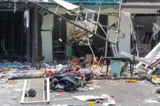 Penampakan Puluhan Bangunan di San Antonio Surabaya Hancur Akibat Ledakan