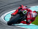 Sempat jatuh, Marc Marquez Tercepat di FP1 GP Malaysia, Jorge Martin Menyerah Menahan Sakit