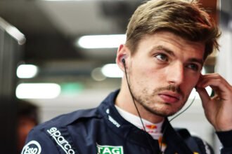 Hasil Kualifikasi Sprint F1 GP Singapura: Verstappen Asapi Russell, Antonelli Tertahan di Baris Keempat