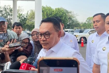 Soroti Isu Asap Lintas Batas Negara, Presiden Prabowo Pimpin Evaluasi Penanganan Karhutla