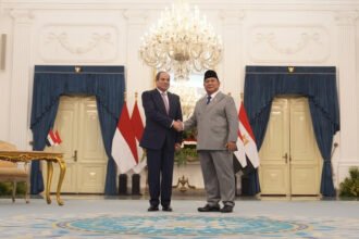 Prabowo Subianto dan Abdel Fattah El-Sisi memperkuat komitmen kerja sama ekonomi Indonesia-Mesir melalui perluasan akses pasar dan rencana pembentukan dana investasi bersama.