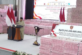 Penampakan Uang Rp13,2 Triliun Menggunung dan 259 Ribu Hektare Lahan Hutan Kembali ke Negara