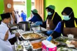 BGN menguji penyajian MBG secara prasmanan di kelas dengan makanan yang dikirim dalam kondisi hangat untuk mempercepat waktu konsumsi siswa.