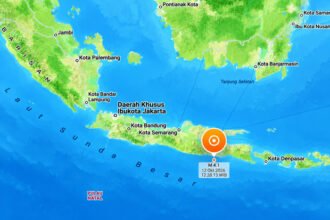 Gempa magnitudo 4,1 berpusat di laut selatan Kabupaten Blitar, Jawa Timur, Senin siang, 12 Oktober 2026, dan dirasakan di Malang, Blitar, Trenggalek, serta Lumajang.