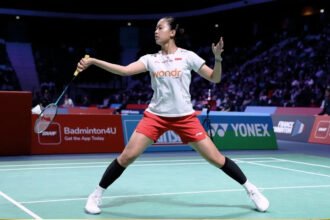 Putri Kusuma Wardani bangkit dari tekanan dan menaklukkan Devika Sihag dalam pertarungan tiga gim pada babak 32 besar French Open 2026.