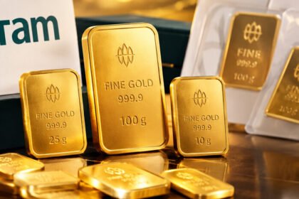 Harga emas Antam naik menjadi Rp2.550.000 per gram pada 27 Oktober 2026 setelah stabil selama tiga hari, berikut daftar harga lengkap berbagai pecahan.