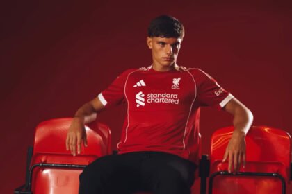 Juventus mulai membidik Giovanni Leoni setelah Liverpool merekrut bek muda Italia tersebut dari Parma pada 2025.