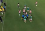 Amerika Serikat menang 3-0 atas Meksiko dalam laga panas yang diwarnai kartu merah Mateo Chavez setelah menampar Sebastian Berhalter.