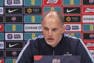Alex Scott ditarik dari skuad Inggris akibat cedera quadriceps yang berpotensi membuatnya absen hingga dua bulan.