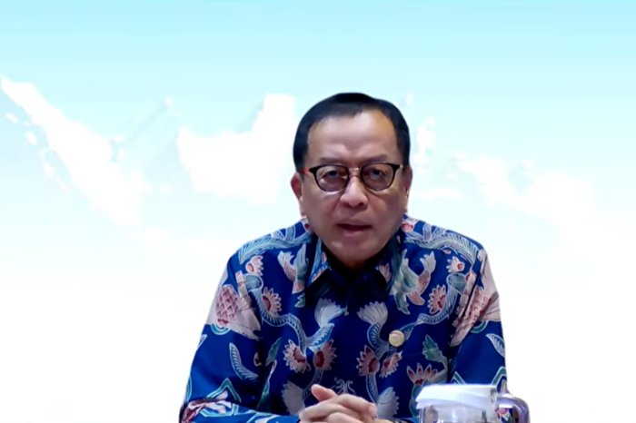 OJK meminta bank melakukan EDD atau pemblokiran terhadap 38.796 rekening terindikasi judi online serta memperluas penelusuran berdasarkan kesesuaian NIK.