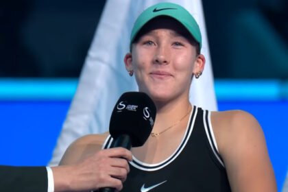 Mirra Andreeva dan Linda Noskova mengamankan debut di WTA Finals 2026 setelah meraih gelar Grand Slam pertama dalam karier mereka.