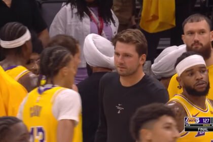Los Angeles Lakers belum menentukan dua posisi starter yang tersisa menjelang laga pembuka NBA 2026/2027 melawan Golden State Warriors pada 21 Oktober.
