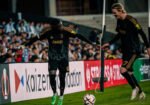 Juventus mengalahkan Celta Vigo 2-1 pada lanjutan Liga Europa setelah Nick Woltemade menyamakan skor dan Randal Kolo Muani mencetak gol kemenangan pada injury time.