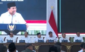 Presiden Prabowo Subianto menegaskan komitmen pemerintah untuk menyelamatkan kekayaan alam Indonesia dari kebocoran akibat praktik ilegal demi kepentingan nasional dan kesejahteraan rakyat.
