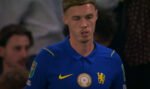 Cole Palmer meminta maaf setelah kartu merah saat Chelsea kalah 0-2 dari Tottenham, sementara Xabi Alonso mengungkap hasil pembicaraan mereka.