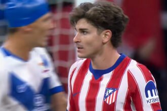 Barcelona dijatuhi denda sekitar Rp10,3 juta setelah Atletico Madrid memprotes pendekatan terhadap Julian Alvarez tanpa pemberitahuan tertulis.