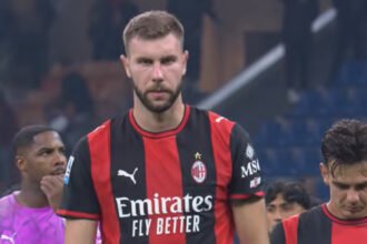 Hat-trick Samuel Mbangula membawa Bologna menang 4-2 atas AC Milan di San Siro sekaligus mengakhiri rekor tak terkalahkan Rossoneri di Serie A musim ini.