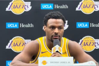 Bronny James semakin tersisih dari rotasi Los Angeles Lakers setelah Jaden Hardy mendapat kesempatan bermain di tengah absennya sejumlah pemain.