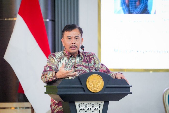 Peringatan Hari Santri Nasional 2026 menjadi momentum untuk memperkuat kontribusi pesantren dalam pendidikan, pemberdayaan masyarakat, dan persiapan menuju Indonesia Emas 2045.