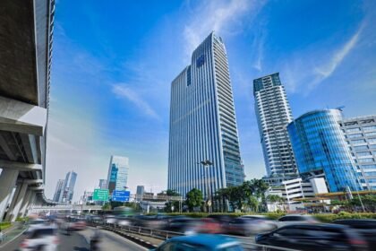 BRI melanjutkan strategi buyback saham dengan anggaran maksimal Rp1 triliun pada periode Oktober 2026 hingga Januari 2027.