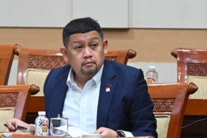 Anggota Komisi III DPR RI Abdullah meminta polisi mendalami kasus 10 calon ART di Surabaya untuk mengungkap kemungkinan tindak pidana perdagangan orang.