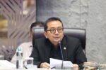 DPR mengingatkan tiga kementerian agar bersinergi menjalankan Perpres Ojol demi menjamin perlindungan dan kesejahteraan pengemudi transportasi online.
