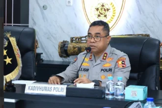Polri merotasi sejumlah perwira tinggi dan menengah melalui surat telegram tertanggal 12 Oktober 2026, termasuk pergantian jabatan di Bareskrim dan kepolisian daerah.