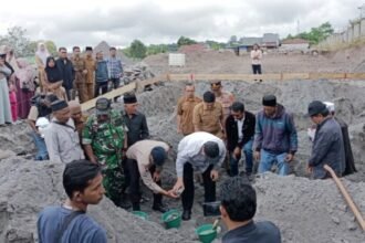 Bener Meriah mengusulkan 1.056 unit hunian tetap bagi korban banjir dan longsor, tetapi pembangunan yang telah dimulai baru mencakup 64 rumah.