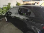 Jurnalis Fana Fadzikirillahi Suparman menjadi korban pencurian dengan modus pecah kaca di Sukmajaya, Depok, Sabtu malam. Iwakum mendesak polisi segera mengungkap pelaku.
