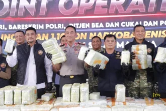 Polri menggagalkan penyelundupan 1,16 ton ketamin dari kapal MT Global 168 di Sumatera Utara, dengan potensi menyelamatkan 5,8 juta jiwa.