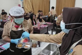 BGN menargetkan sistem prasmanan MBG menjangkau 3.000 sekolah pada akhir 2026 untuk mengajarkan gizi, kebersihan, etika makan, dan pembentukan karakter siswa.