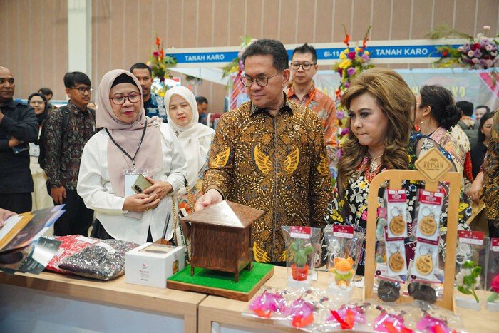 Mendag Budi Santoso mendorong generasi muda memulai usaha melalui waralaba dan mengajak pelaku bisnis lokal memperluas pasar hingga ke mancanegara.