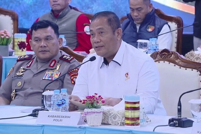Penanganan kebakaran hutan dan lahan menjadi perhatian aparat penegak hukum setelah Polri menetapkan puluhan korporasi dan ratusan individu sebagai tersangka dalam kasus karhutla 2026.