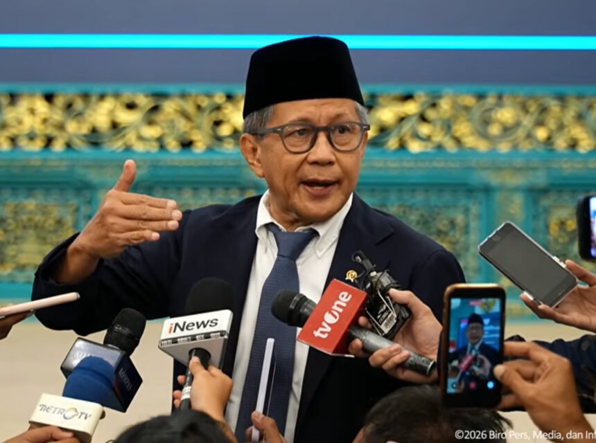 Dilantik Jadi Wantimpres, Rocky Gerung Tegas : "Sikap dan Pandangan Saya Tetap Radical Break"