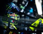 Bintang F1 vs Raja MotoGP: Valentino Rossi Mengaku Tak Menyangka Bakal Tarung dengan Verstappen
