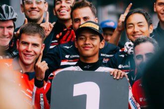 Kata Bos Honda Lihat Veda Ega Pratama Sabet Pole Moto3 Australia : "Sangat Luar Biasa"