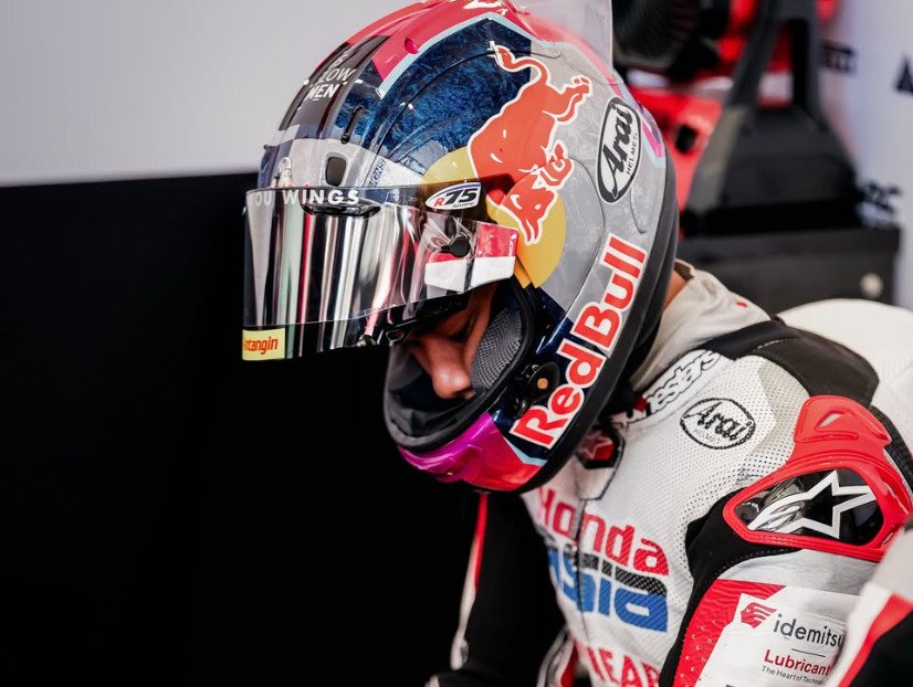 Alami Kecelakaan di Kualifikasi Moto3 Jepang, Veda Ega Harus Start dari Posisi 17